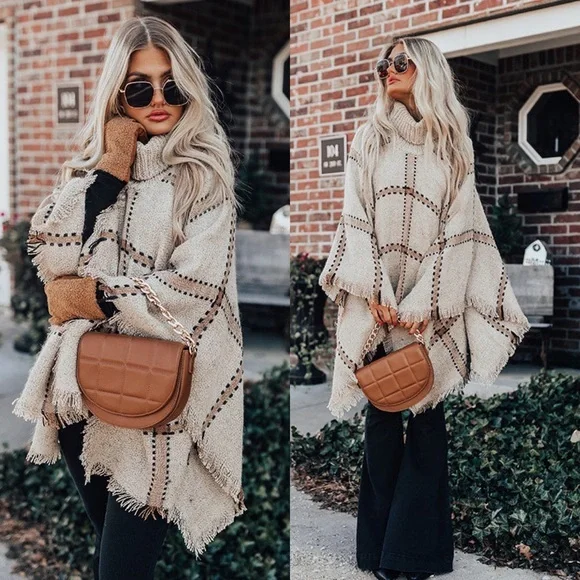 Poncho Turtleneck Windowpane Print - Picture 2 of 14